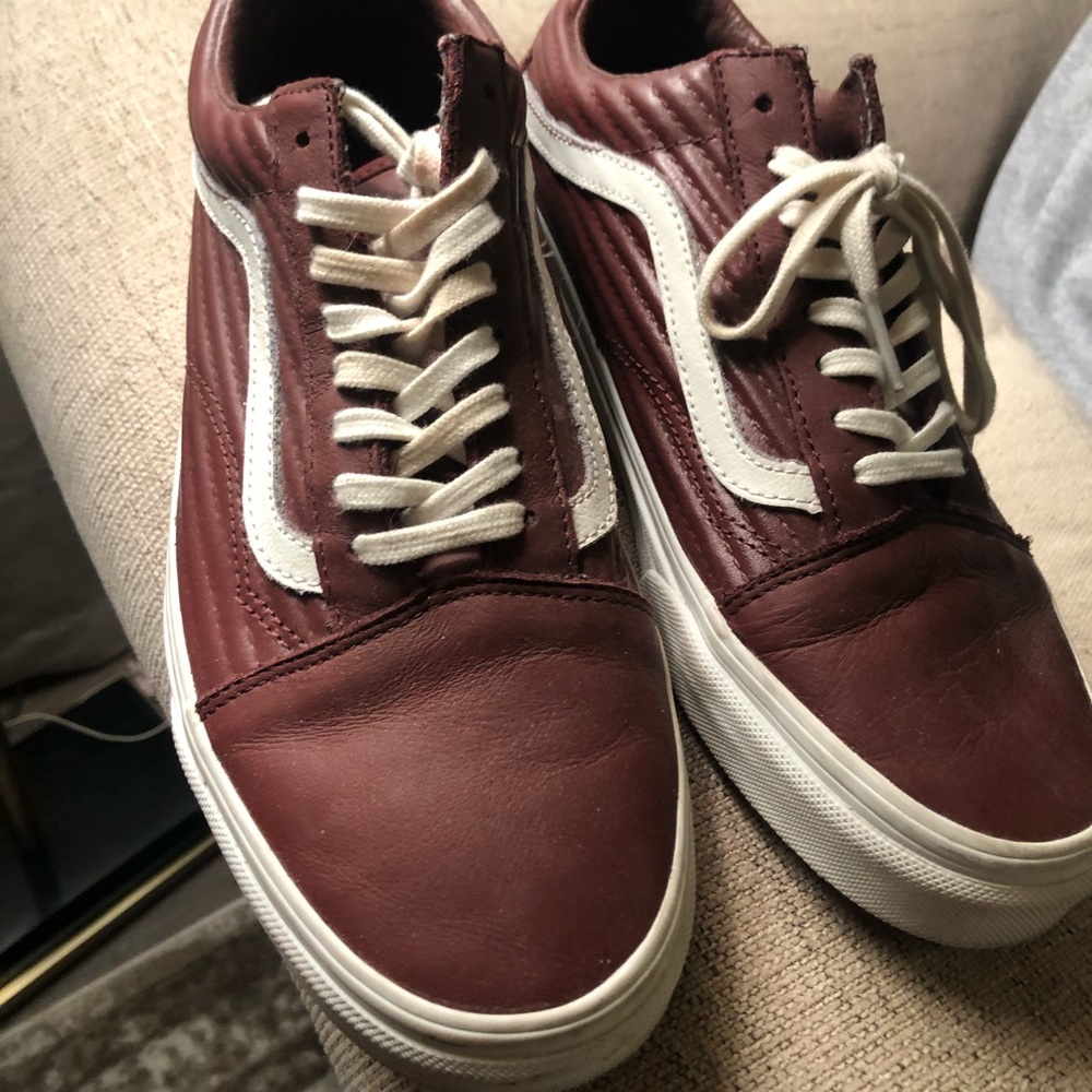 Vans leather old schools. Worn once!